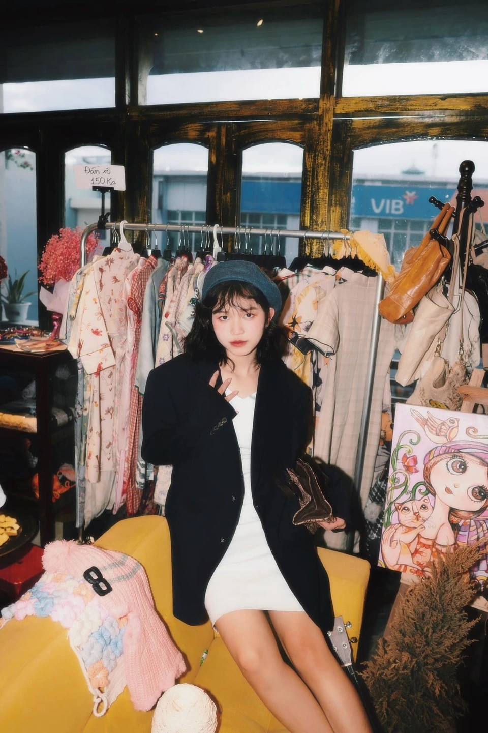 "Tôi đã nghiên cứu kỹ về nhân vật Nhỏ Hạnh thời gian qua. Tôi sẵn sàng để thể hiện 'quyển từ điển biết đi' Hạnh trên màn ảnh rộng", Phương Duyên nói.