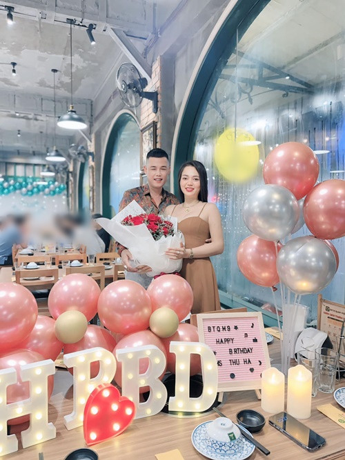 Theo lời Hiệp Gà, Thu Hà có rất nhiều người thích, theo đuổi. Ảnh: FB Thu Hà.
