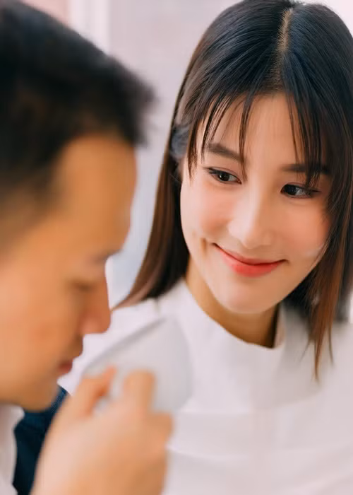 Diễm My dành thời gian vun đắp hôn nhân thay vì chỉ biết đến công việc như trước. Ảnh: Instagram Diễm My.