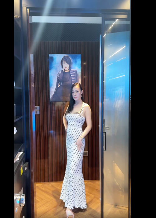 Phương Oanh sống bình yên bên chồng con sau sóng gió tình cảm. Ảnh: FB Phương Oanh.