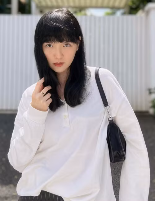 Tháng 1/2021, Hải Tú vướng nghi vấn là “tiểu tam” khiến Sơn Tùng M-TP và Thiều Bảo Trâm chia tay sau 8 năm bí mật hẹn hò. Vì tin đồn này, Hải Tú bị antifan công kích. Ảnh: FB Hải Tú.