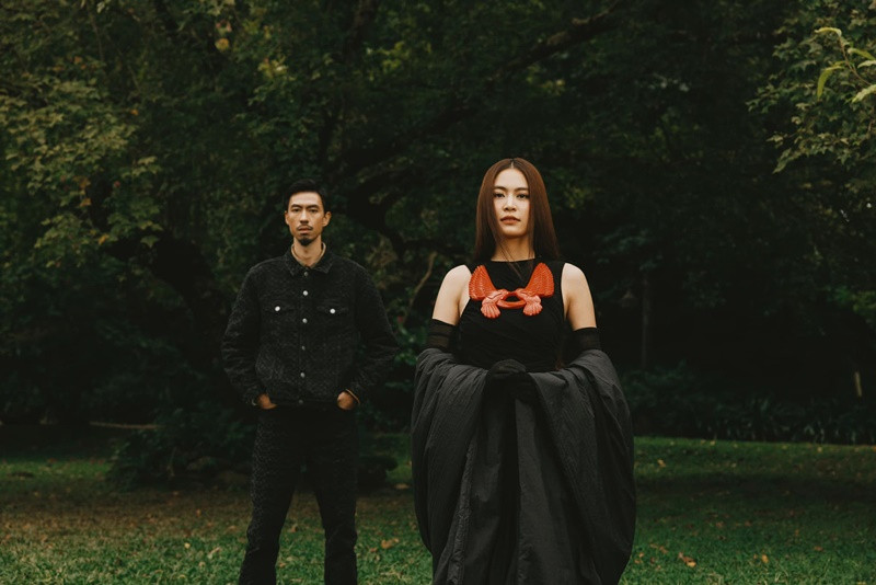 Trước tin đồn hẹn hò Hoàng Thùy Linh, Đen Vâu từng chia sẻ, anh hứa sẽ là người đầu tiên chia sẻ với mọi người khi đã suy nghĩ thấu đáo về chuyện tình cảm. Ảnh: FB Hoàng Thùy Linh.