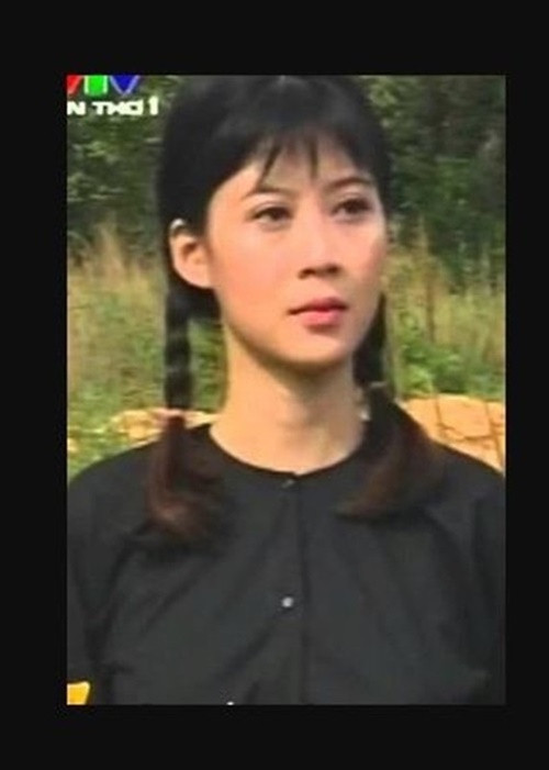 Năm 1997, Diễm Hương đóng Những nẻo đường phù sa rồi rời showbiz Việt. Nhiều năm qua, thông tin về cuộc sống của cô chủ yếu do đồng nghiệp chia sẻ. Ảnh: Znews.