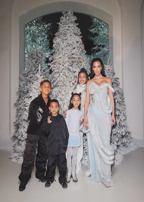 Một trong số những biệt thự của tỷ phú Mỹ Kim Kardashian trị giá lên đến 70 triệu USD.