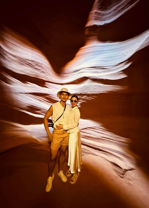 Lệ Quyên và Lâm Bảo Châu vẫn hạnh phúc bên nhau dù cách biệt tuổi tác, có sự chênh lệch về danh tiếng.