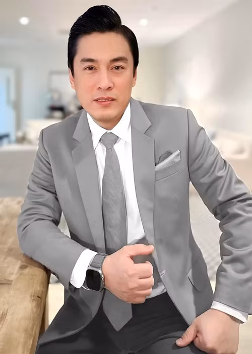  Ca sĩ Lam Trường chia sẻ trên Vietnamnet, do sống cùng vợ con ở Mỹ, nam ca sĩ bỏ trống căn nhà 50 tỷ tại Việt Nam. Ảnh: FB Lam Trường.