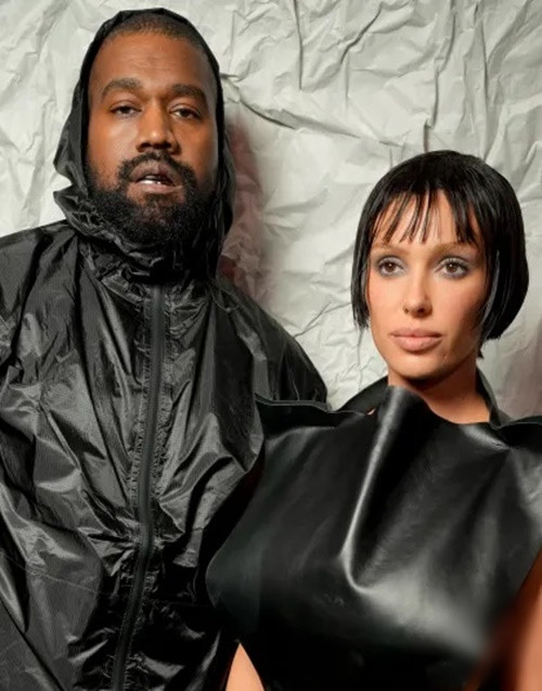 Bianca Censori tỏ ra khá thân thiết với các con riêng của chồng. Ảnh: Getty.