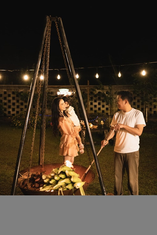 Trường Giang lấy tên con gái để đặt tên cho chốn đi về.