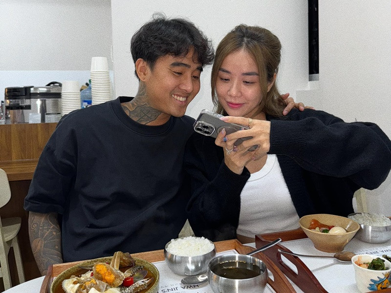 Cặp đôi hạnh phúc sau 3 năm hẹn hò. Ảnh: FB Đạt G.