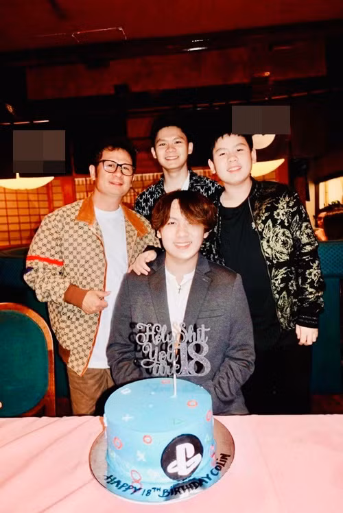 Bằng Kiều trở về thăm các con nhân dịp Colin đón tuổi mới. Ảnh: FB Bằng Kiều.