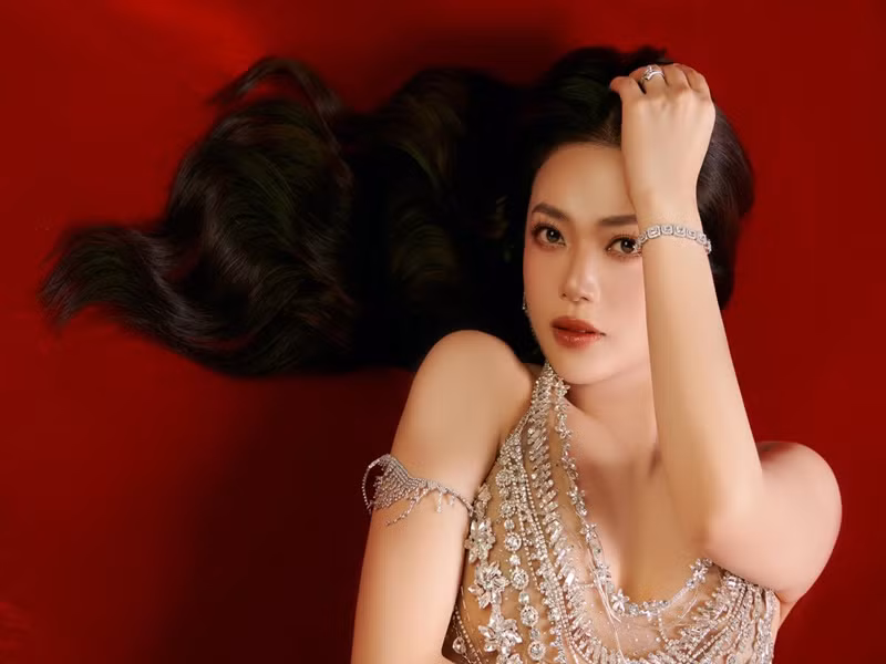 Nữ diễn viên phim "Gia đình mình vui bất thình lình" làm mẹ đơn thân nhiều năm qua.