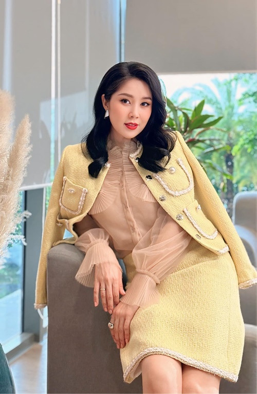 Lê Phương vẫn tích cực hoạt động nghệ thuật.