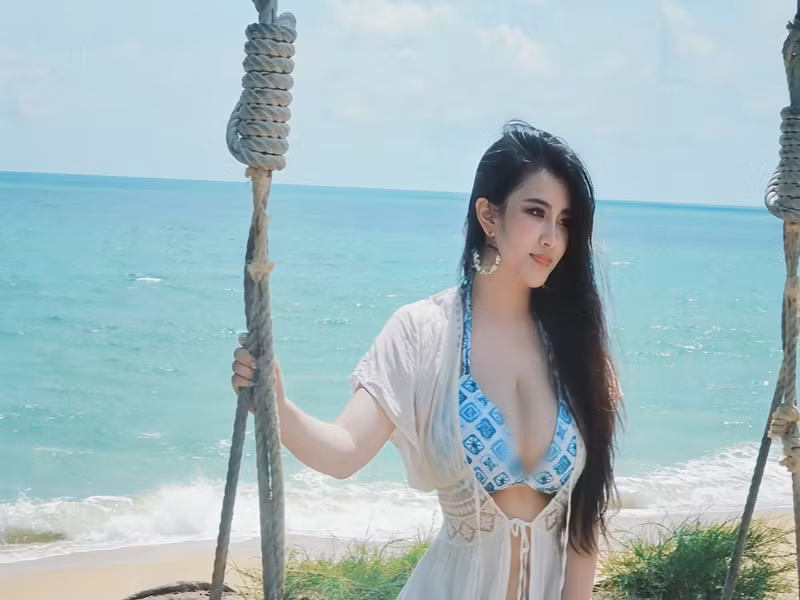 Điền Điềm chuộng phong cách quyến rũ ở đời thường.