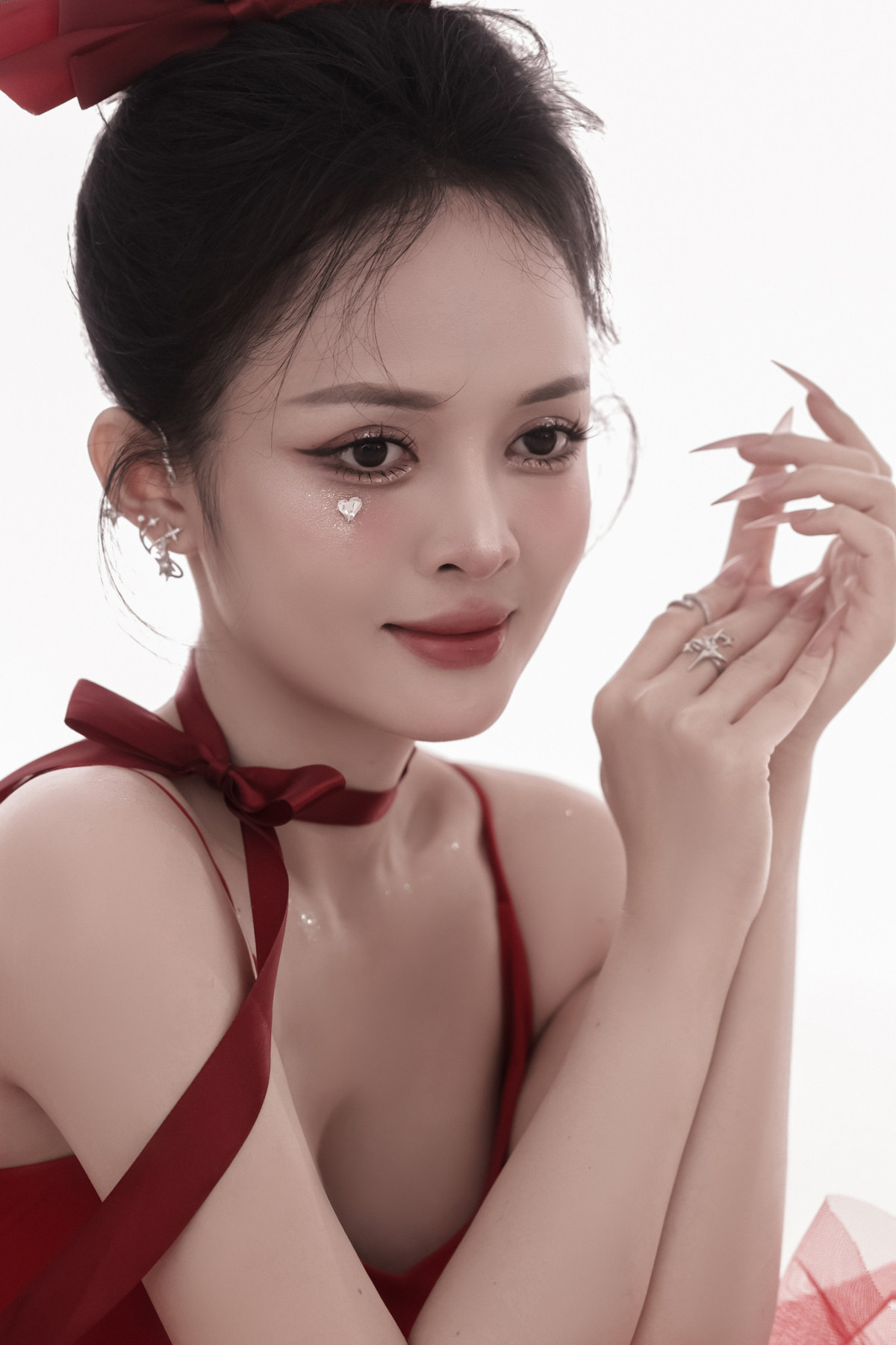 Thanh Trúc từng tham gia phim "Cha, con và...." của đạo diễn Phan Đăng Di khi chưa đầy 18 tuổi và có cảnh cởi áo để lộ toàn bộ vòng 1 trước ống kính. Cô coi đây là bộ phim lưu giữ thanh xuân của mình.