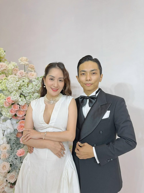Cuộc hôn nhân giữa Khánh Thi và Phan Hiển cũng viên mãn. Ảnh: FB Phan Hiển.