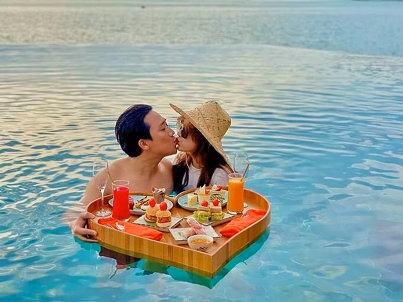 Trấn Thành thường xuyên nghỉ dưỡng ở những nơi sang chảnh.