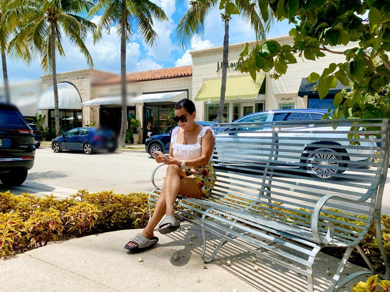 Y Phụng từng tâm sự, khi tăng cân quá đà, cô không dám nhìn bản thân trong gương.