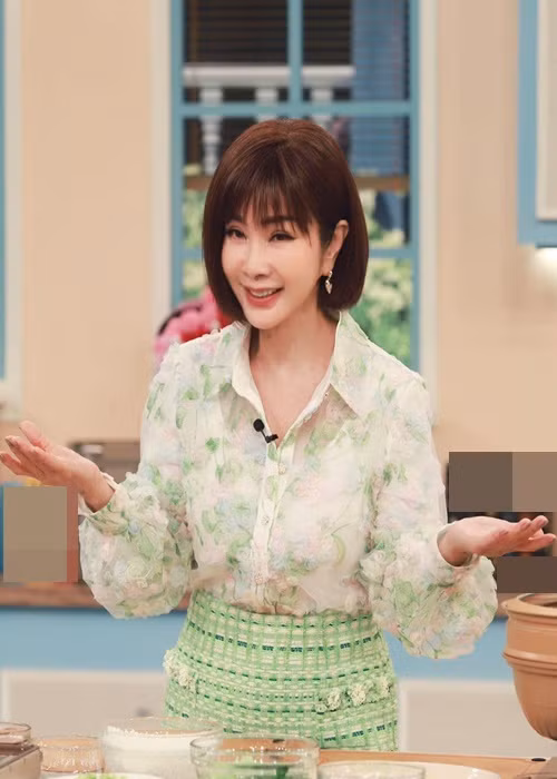 Phong cách thời trang của Trần Mỹ Phượng được đánh giá tinh tế.