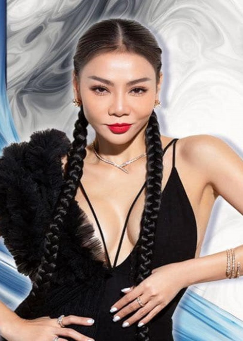 Vóc dáng săn chắc của Thu Minh được nhiều người ngưỡng mộ.