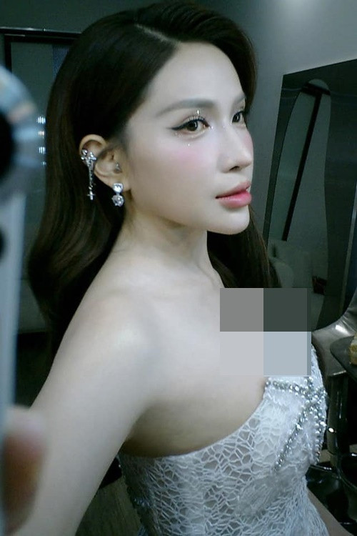 Khả Như được mệnh danh là "đệ nhất mỹ nữ có vòng 1 đẹp trong làng hài Việt". Ảnh: FB Khả Như.