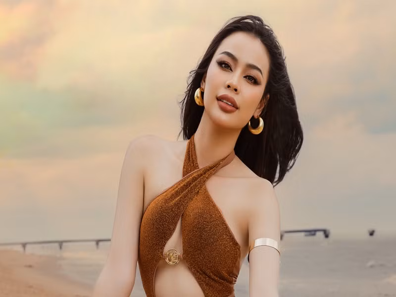 Phạm Thị Ánh Vương vừa lọt top 5 người đẹp thời trang Miss Grand Vietnam 2024. Cô cũng là người chiến thắng giải thưởng này vào mùa giải năm 2023. Đại diện tỉnh Bình Thuận sở hữu vòng eo 60cm.