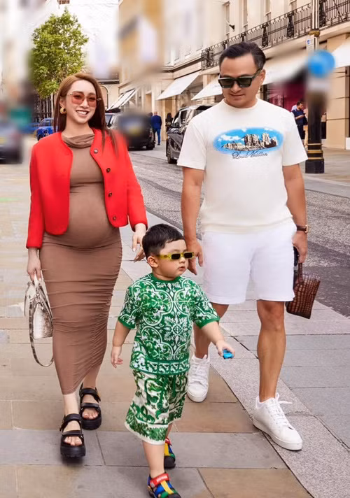 Thùy Chang đang mang bầu đứa con chung thứ hai với Chi Bảo. Ảnh: FB Chi Bảo.