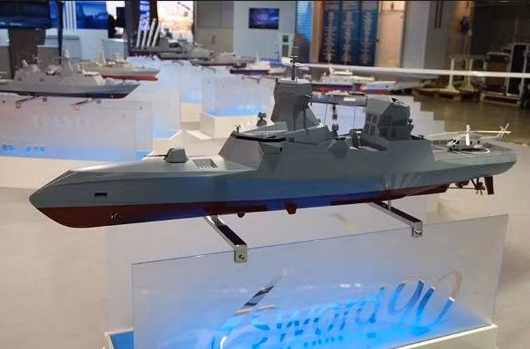 Chiem nguong tau ten lua Phap muon ban cho Viet Nam