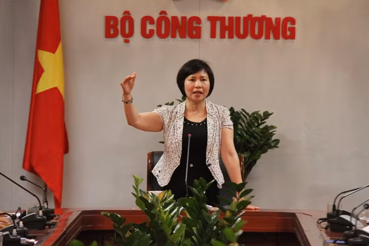 Tong Bi thu chi dao lam ro tai san cua Thu truong Ho Thi Kim Thoa