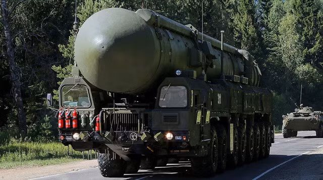 Với phát biểu trên, báo chí Nga lưu ý rằng RS-24 Yars không liên quan gì đến lực lượng vũ trang Armenia hay Nagorno-Karabakh, vì nó được chế tạo riêng cho lực lượng tên lửa chiến lược của Nga.