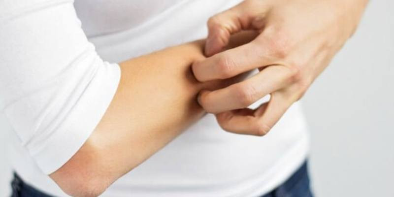 Bước 2: Ngăn chặn nấm mốc phát triển trong nhà của bạn. Ảnh: dustmitesolutions.