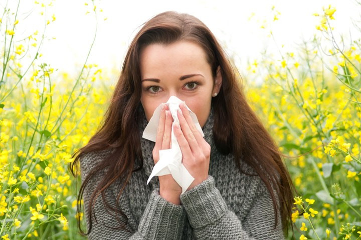 Bạn có thể bị bệnh dị ứng theo mùa tại bất cứ một thời điểm nào trong cuộc đời mình. Ảnh: doctoroz.