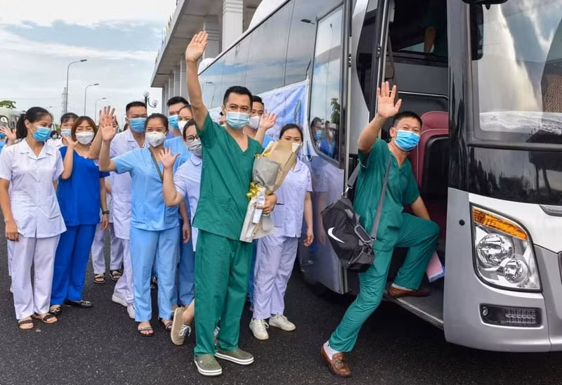 Dieu ky dieu trong phong benh tuyen cuoi dieu tri F0 nang, nguy kich-Hinh-3