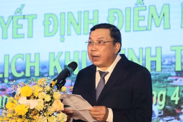 Chủ tịch UBND huyện Đan Phượng nhiệm kỳ 2021-2026 - ông Nguyễn Hữu Hoàng.