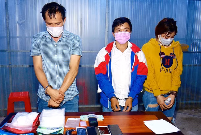 Boc me chieu thuc cac o nhom loi dung COVID-19 de buon ma tuy-Hinh-6