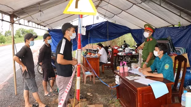 Gia tang cac vu nhap canh trai phep qua bien gioi giua dich COVID-19