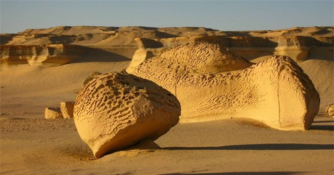 Giat minh nhung noi tren the gioi dao dau cung thay 