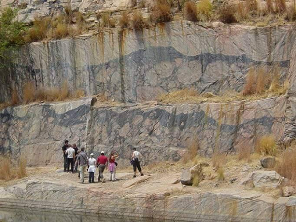 Giới khoa học hy vọng, việc khám phá ra bí ẩn của miệng hố cổ đại này thông qua nghiên cứu sẽ giúp tìm ra một số bí ẩn của Trái đất cách đây 2 tỷ năm trước.