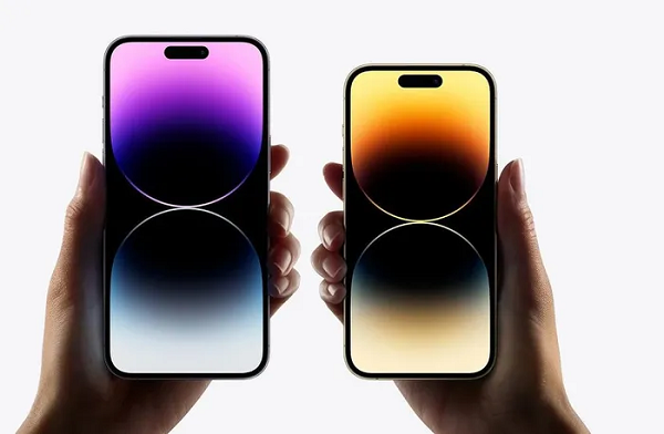 Apple cũng được cho là đang thử nghiệm một cách để di chuyển các thành phần của Camera TrueDepth xuống bên dưới màn hình bằng cách sử dụng một phần đục lỗ cho ống kính.