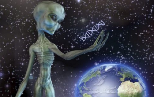 Theo ông Hellyer, "Nhiều thập niên trước đây, các vị khách từ hành tinh khác đã cảnh báo chúng ta về hướng mà chúng ta đang đi và đề nghị giúp đỡ. Tuy nhiên, một số người trong chúng ta lại coi chuyến thăm của họ là đe dọa và quyết định bắn trước, xét hỏi sau".