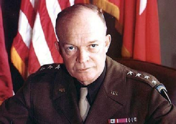 Trong bữa sáng cầu nguyện quốc gia năm 1985, Reagan, khi đó là Tổng thống, đã nói về cuộc trò chuyện giữa Eisenhower và thượng nghị sĩ Carlson trong chiến dịch tranh cử Tổng thống năm 1952.