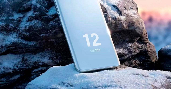 Xiaomi 12 tự hào sở hữu bộ vi xử lý Snapdragon 8 thế hệ 1 – nền tảng di động tiên tiến và đáng gờm nhất của Qualcomm. Được xây dựng trên quy trình 4nm, bộ vi xử lý này tăng khả năng kết xuất đồ họa của GPU lên 30% và hiệu quả năng lượng lên 25% so với thế hệ trước.