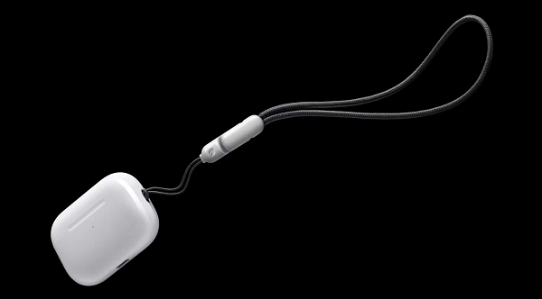 Tính năng mới của AirPods Pro thế hệ 2 là khu vực cảm ứng trên củ tai, có thể vuốt để chỉnh âm lượng. Apple cho biết AirPods Pro 2 có pin dài 30 tiếng, cho cả case và tai nghe. Hộp sạc mới của AirPods Pro 2 tích hợp loa ngoài để tìm qua Find My, có thể sạc bằng chuẩn Qi hoặc MagSafe bên cạnh cổng Lightning thông thường.