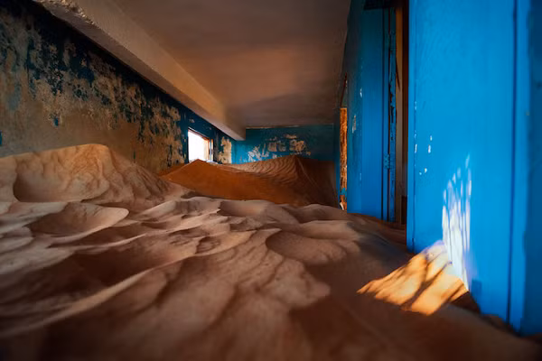 "Làng ma không phải là một điểm đến phổ biến với tất cả du khách. Nhưng nó dần trở thành địa điểm ưa thích của những người yêu phiêu lưu", S.Y Sunil của công ty du lịch Desert Safari Tours có trụ sở tại Dubai cho biết.