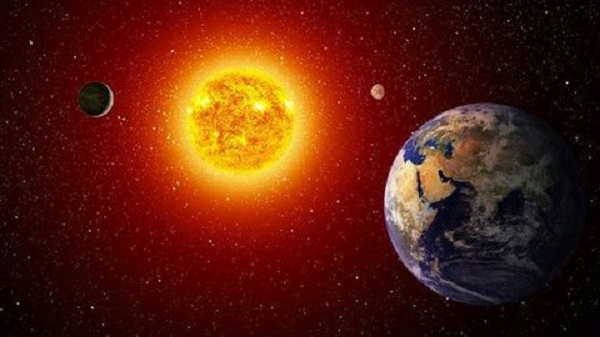 Tàu Quỹ đạo Mặt trời là một sứ mệnh của Cơ quan Vũ trụ Châu Âu với sự hỗ trợ của NASA để khám phá Mặt trời và ảnh hưởng của ngôi sao chủ của chúng ta đối với hệ Mặt trời – bao gồm cả Trái đất.