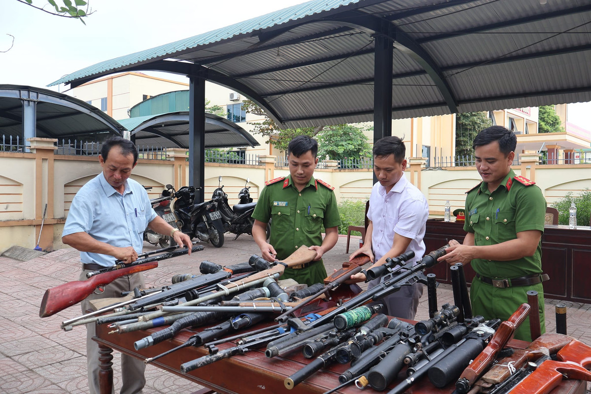Ha Tinh: Tieu huy nhieu vu khi, vat lieu no, cong cu ho tro