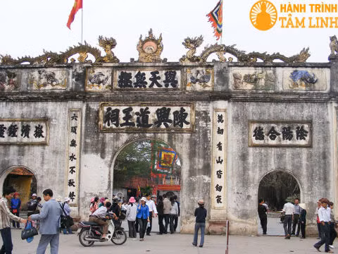 Cach phan biet Chua, Dinh, Den, Mieu,Nghe, Dien, Phu, Quan, Am-Hinh-2