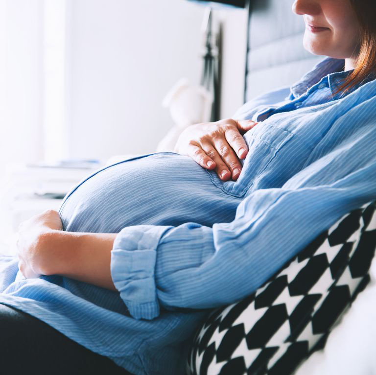 Phụ nữ mang thai cần kiểm soát huyết áp: Phụ nữ mang thai bị tiền sản giật có nguy cơ đột quỵ cao gấp 5 lần sản phụ bình thường. Để giảm nguy cơ đột quỵ, bạn có thể theo một chế độ ăn tốt cho tim mạch, tập thể dục và trao đổi với bác sĩ về một liều aspirin nhẹ tùy thuộc vào tuổi tác, di truyền và các nhân tố khác./.