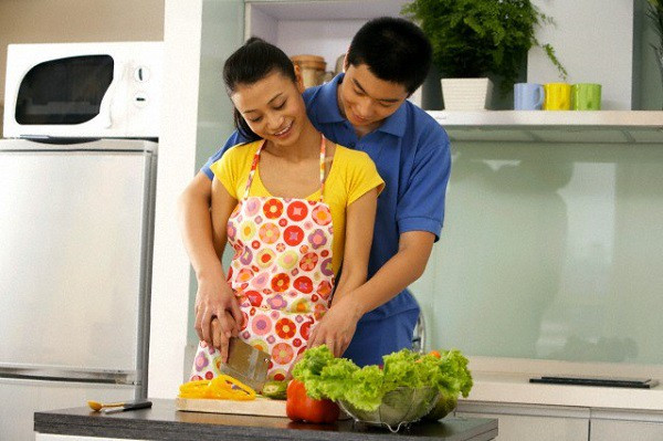 Chong nhat quyet mua manh dat o xa, vo dung tim khi biet su that