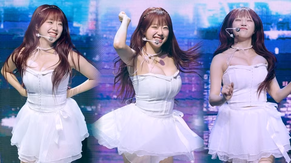 Nu ca si Han gap su co trang phuc-Hinh-4