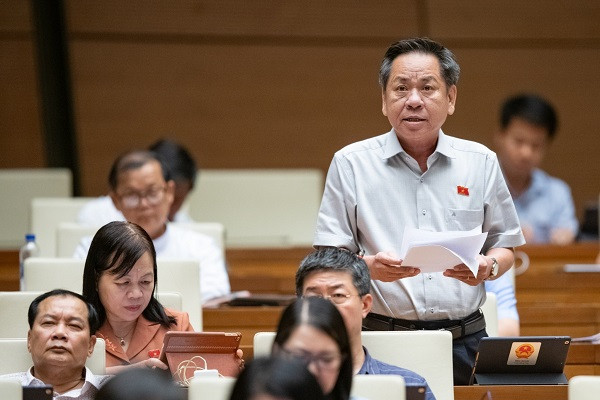 DBQH lo can benh “thu minh”, so trach nhiem dang lay lan tu nganh y